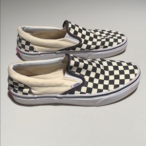 barely worn checkered vans